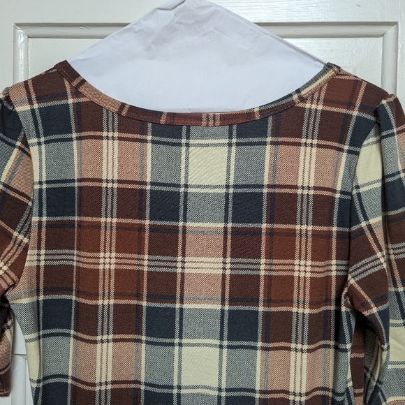 LuLaRoe plaid dress, Medium, excellent condition - Picture 3 of 5